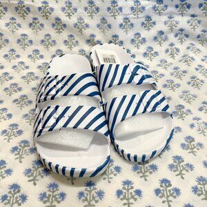 NWT Freedom Moses Rio Blue slides blue and white striped pattern